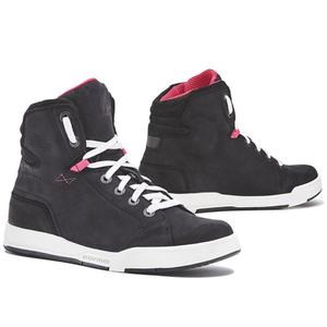 Dámske topánky na motorku Forma Swift Lady Dry čierno-biele